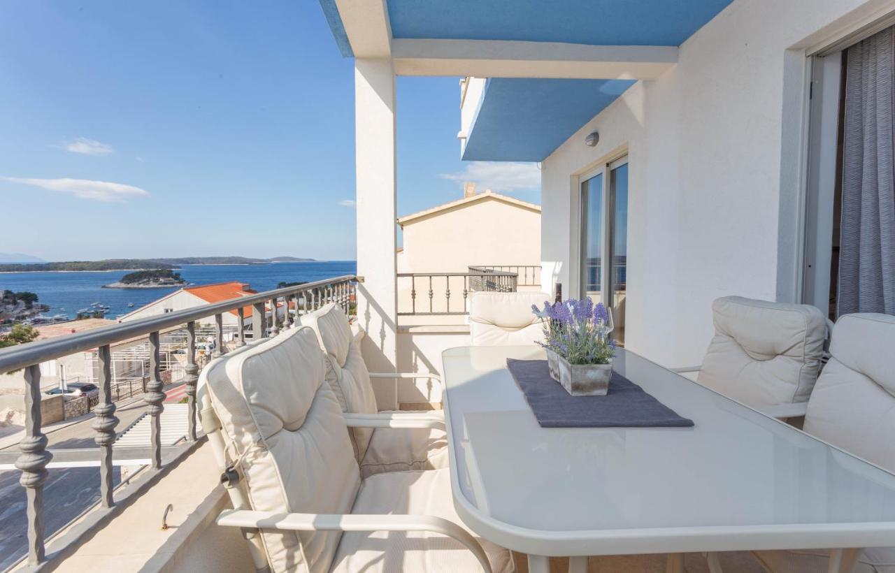Apartment Tasina Hvar Town Kültér fotó