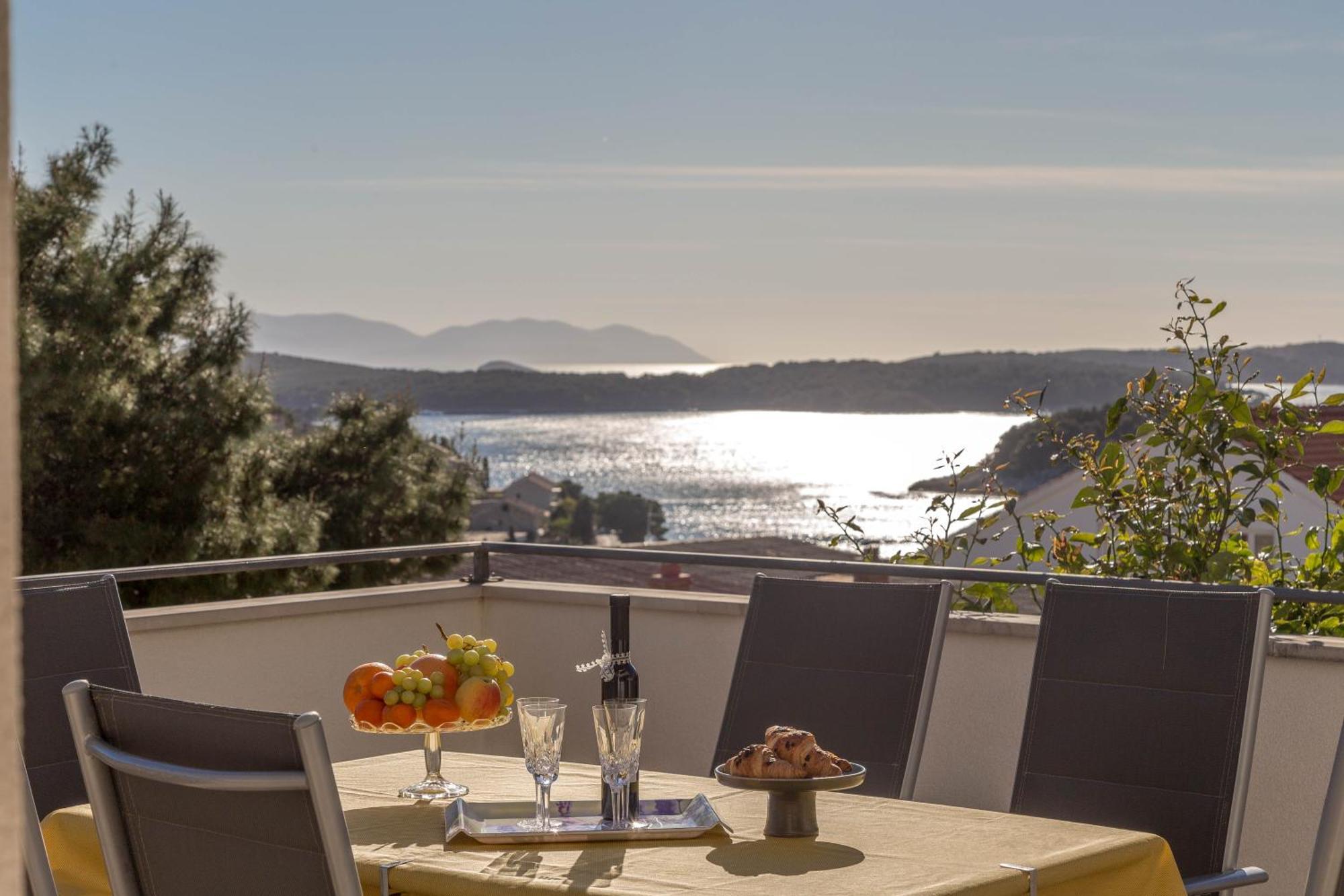 Apartment Tasina Hvar Town Kültér fotó